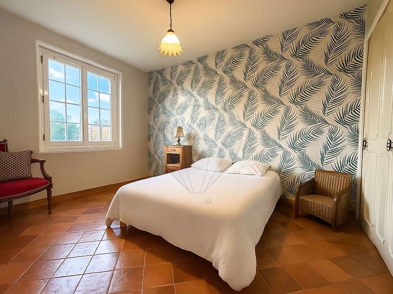 Maison - 93 m² - 6 pièces