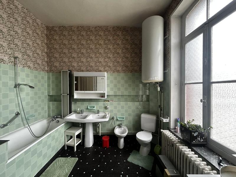 Maison bourgeoise - 230 m² - 10 pièces