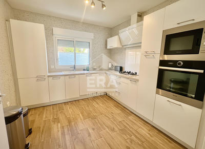 Maison - 123 m² - 5 pièces