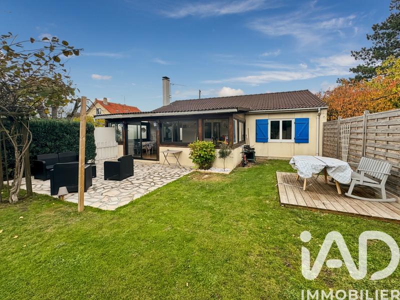 Maison - 111 m² - 5 pièces