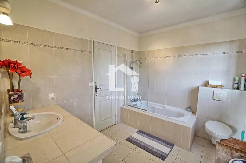 Villa - 150 m² - 5 pièces