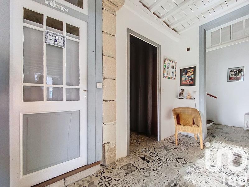 Maison - 225 m² - 8 pièces