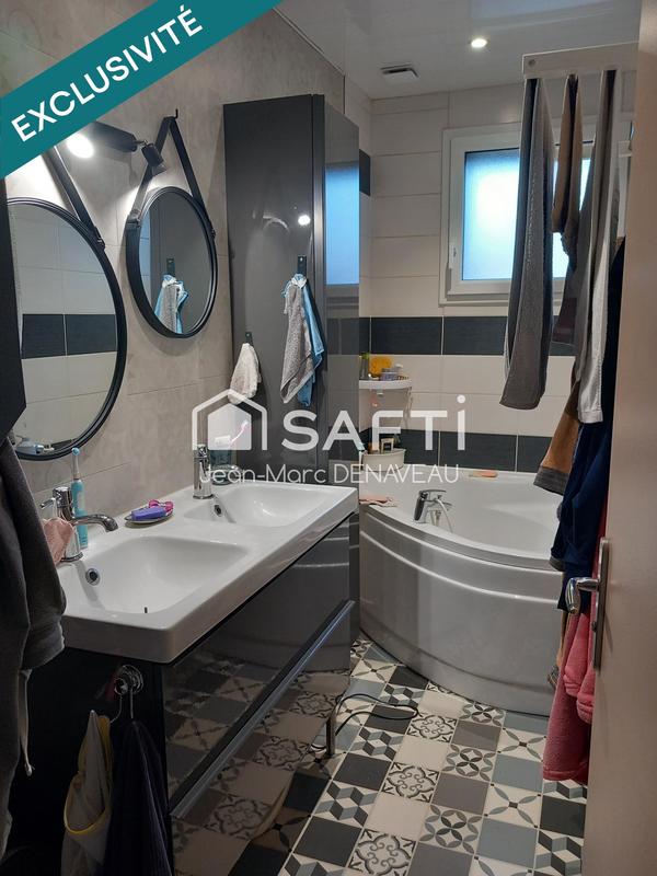 Maison - 93 m² - 4 pièces