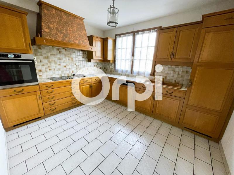 Maison - 162 m² - 6 pièces