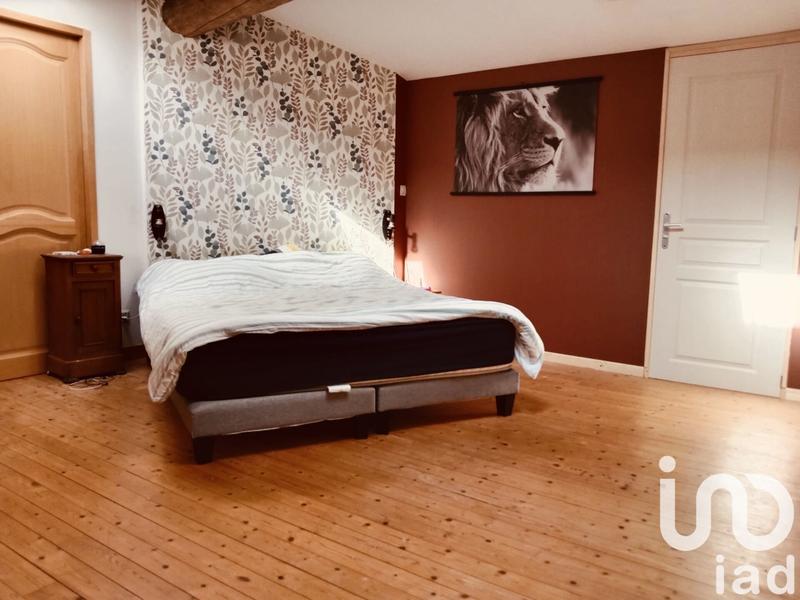 Maison - 244 m² - 9 pièces