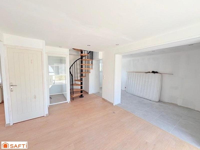 Maison - 102 m² - 6 pièces