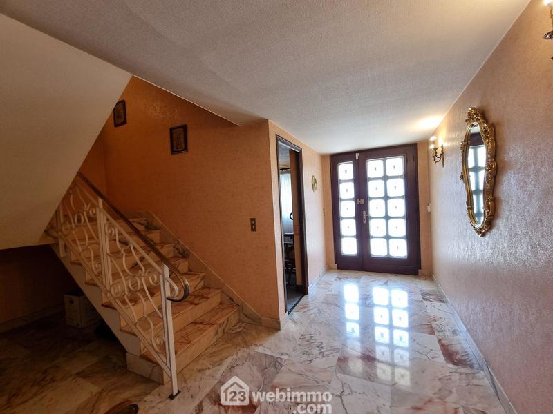 Maison - 130 m² - 6 pièces