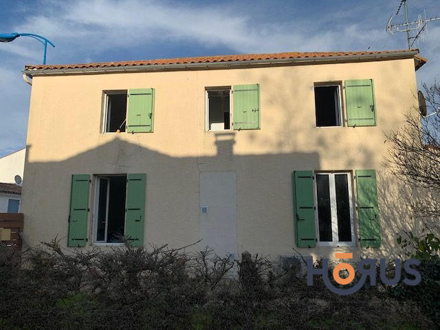 Viager - Maison ancienne - 117 m² - 4 pièces