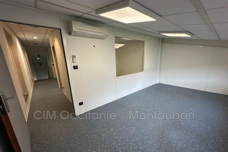 Local commercial - 294 m²