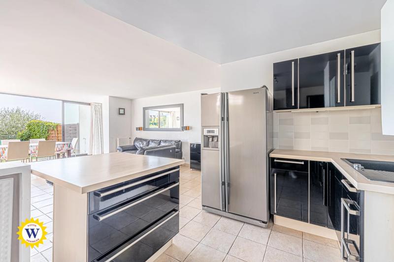 Appartement - 84 m² - 3 pièces