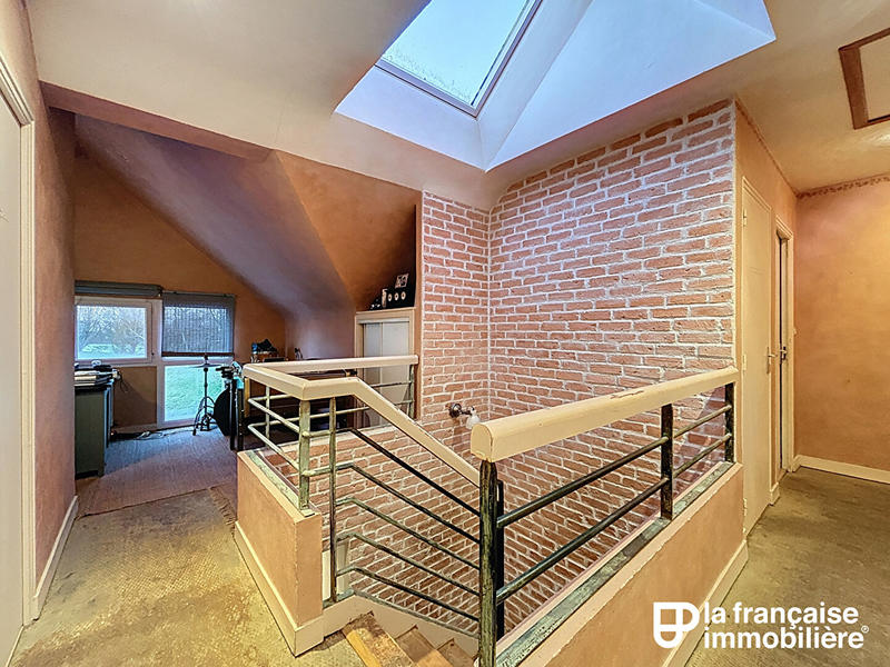 Maison - 210 m² - 9 pièces