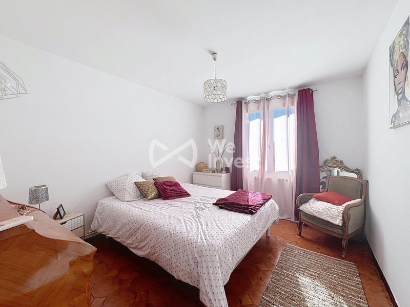 Maison traditionnelle - 156 m² - 6 pièces