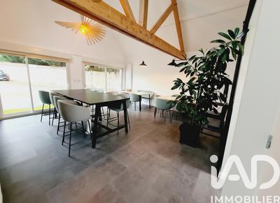 Maison de maîtres - 230 m² - 8 pièces