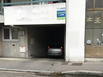 Parking - 10 m²