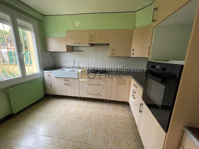 Maison - 89 m² - 5 pièces