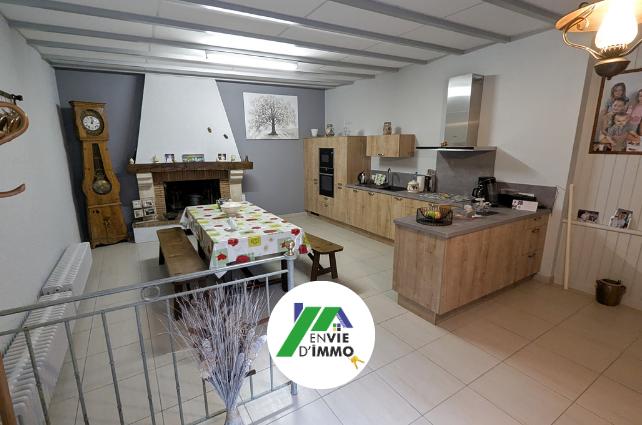 Maison - 137 m² - 6 pièces