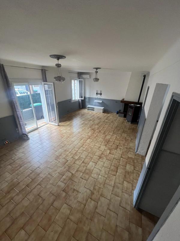 Maison - 95 m² - 5 pièces