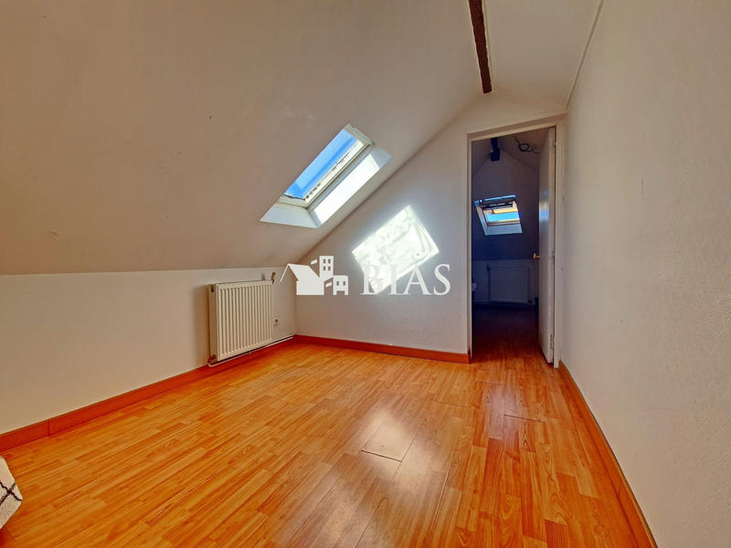 Maison - 91 m² - 5 pièces