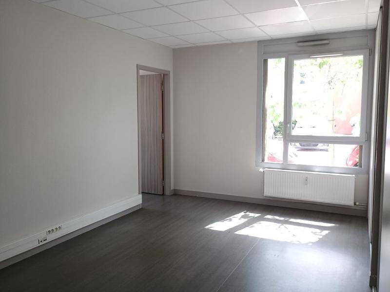Local d'activité / Entrepôt - 45 m²