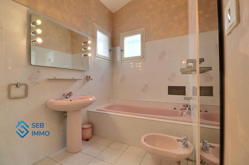 Maison - 107 m² - 5 pièces