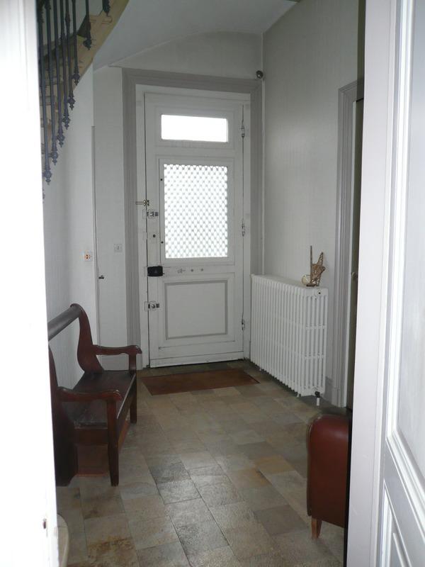 Maison de ville - 261 m² - 11 pièces