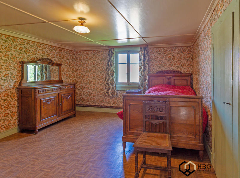 Maison - 137 m² - 5 pièces