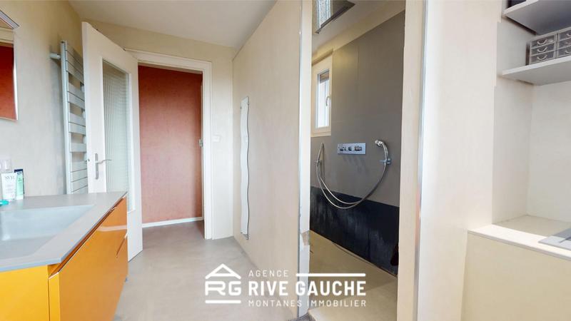 Maison - 192 m² - 6 pièces