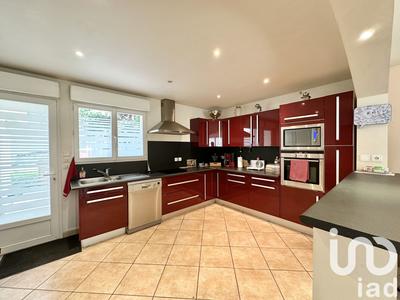 Maison - 163 m² - 6 pièces