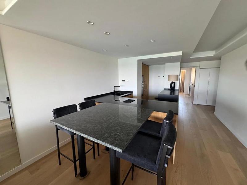 Appartement - 84 m² - 3 pièces