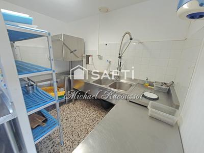 Local commercial - 200 m²