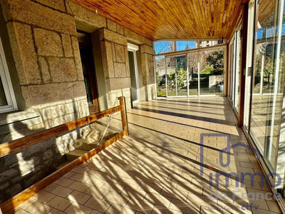 Maison - 123 m² - 5 pièces