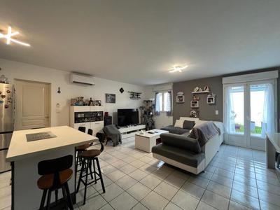 Maison - 83 m² - 4 pièces