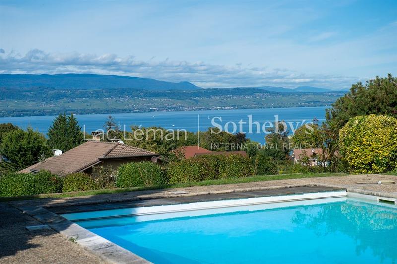 Maison - 174 m² - 6 pièces