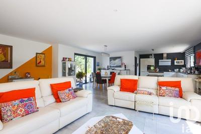 Maison - 192 m² - 7 pièces