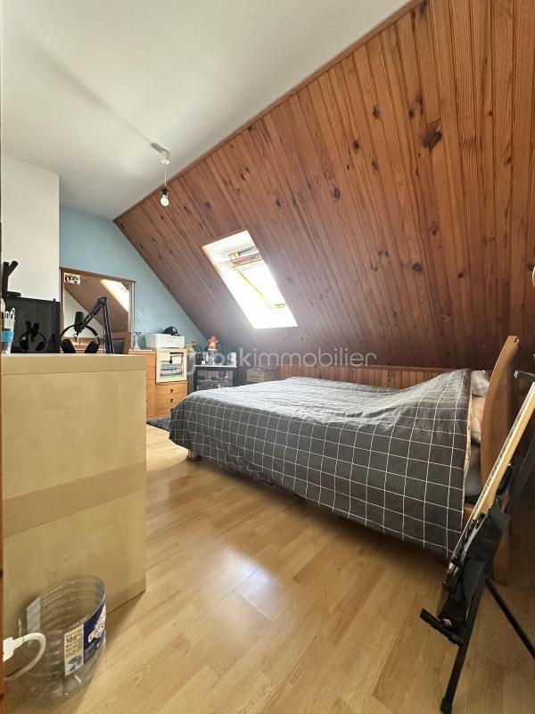 Pavillon - 110 m² - 5 pièces