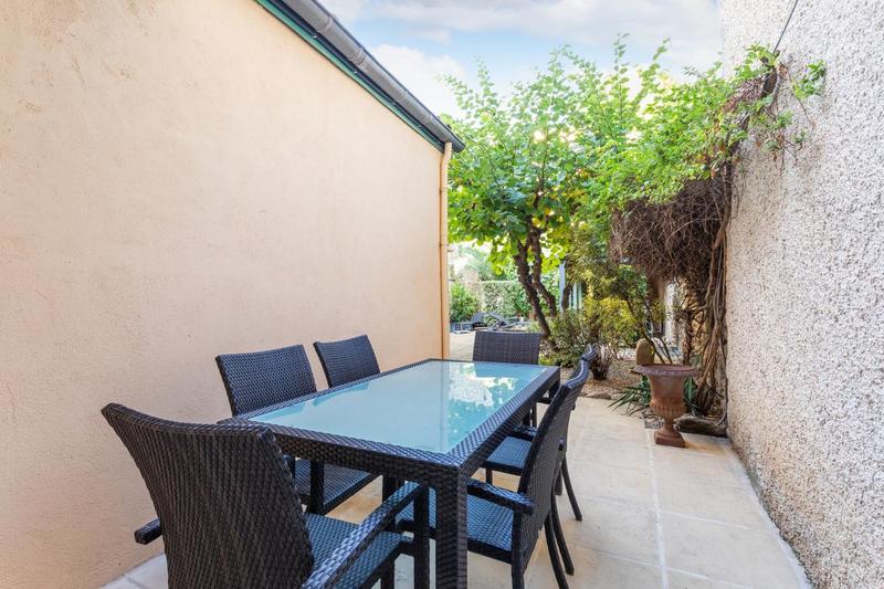 Maison - 186 m² - 8 pièces