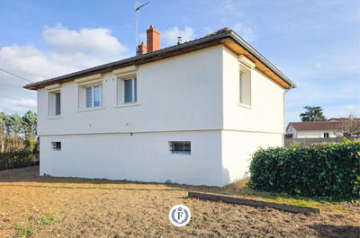 Maison - 110 m² - 4 pièces