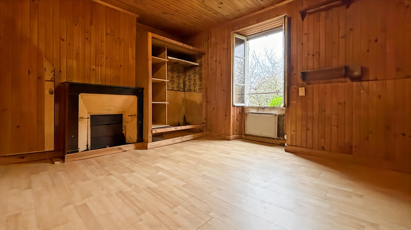 Maison - 97 m² - 5 pièces