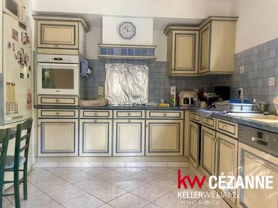 Maison - 182 m² - 5 pièces