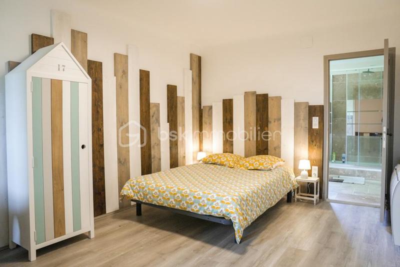 Ferme - 300 m² - 9 pièces