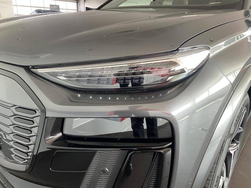 Audi q6 e-tron 306 ch 100 kWh performance s line