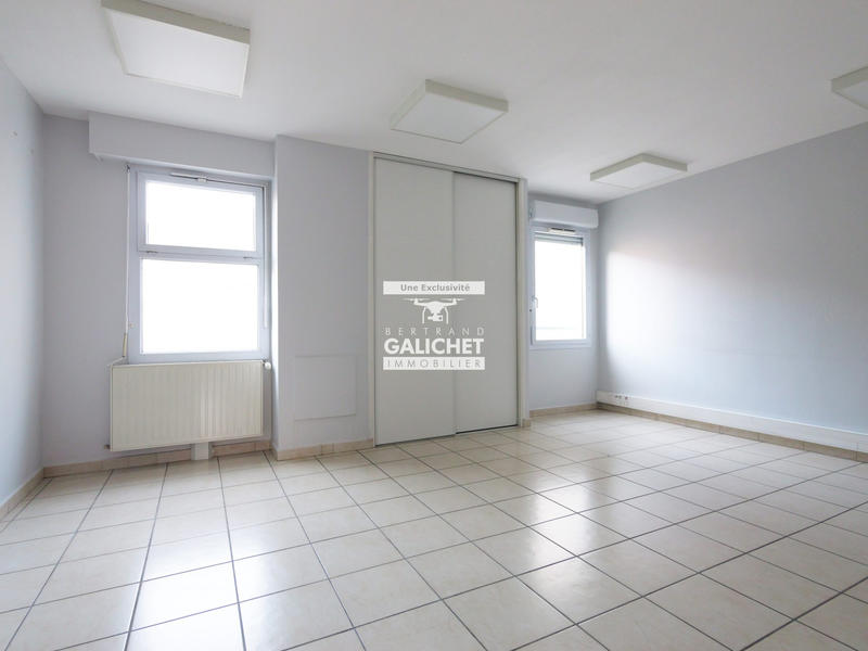 Appartement - 94 m² - 4 pièces