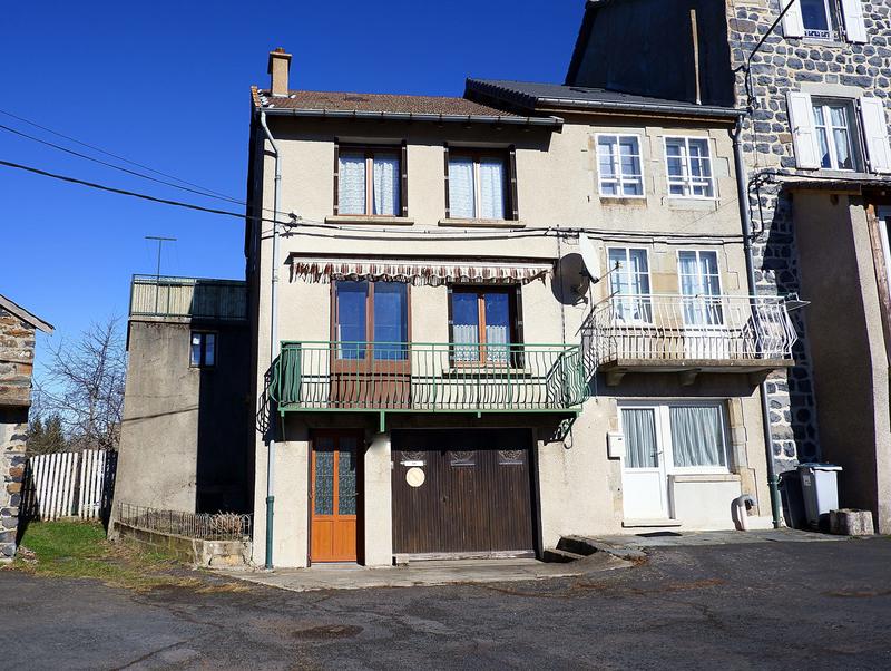 Maison - 77 m² - 3 pièces