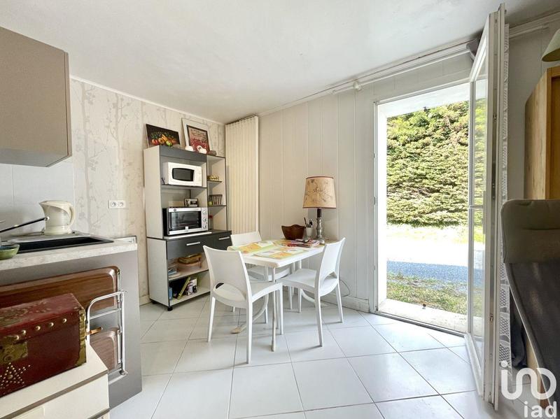 Maison - 496 m² - 14 pièces