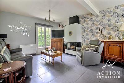 Maison - 120 m² - 6 pièces