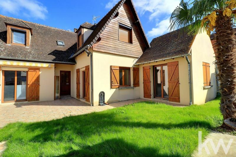 Maison - 150 m² - 6 pièces