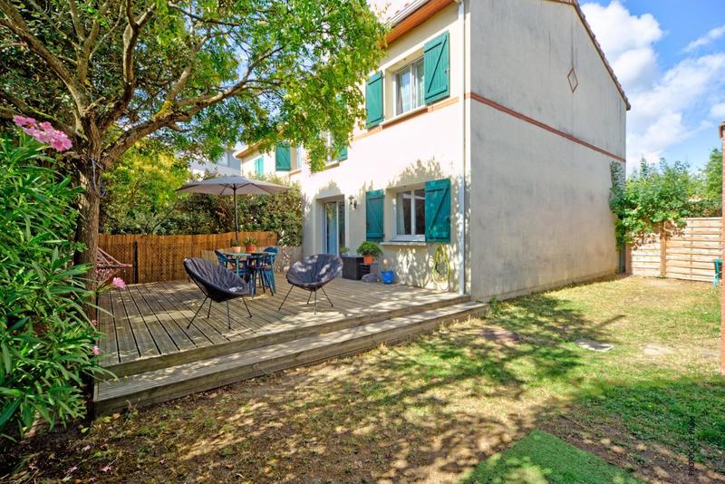 Maison - 93 m² - 4 pièces