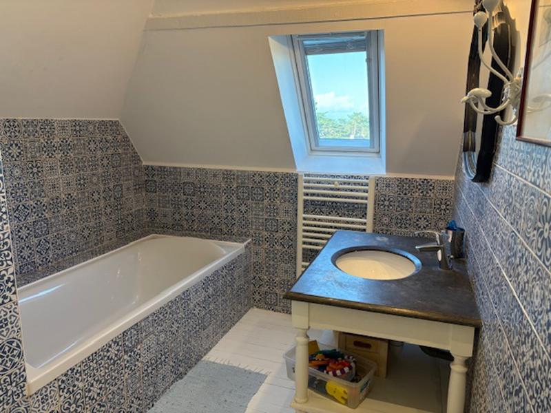 Maison - 206 m² - 7 pièces