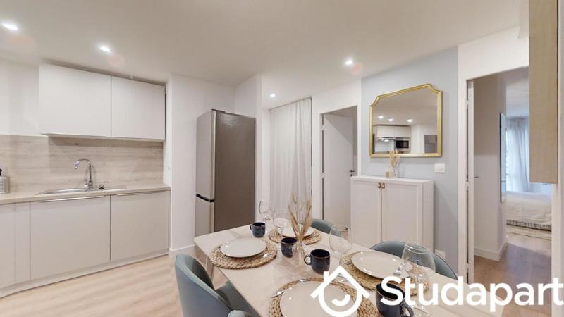 Chambre - 10 m² - 1 pièce