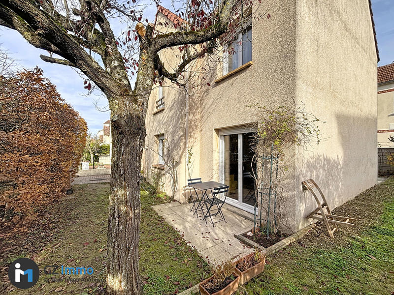 Maison - 105 m² - 6 pièces